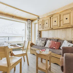 Apartment Altitude 2100 By Interhome, Tignes